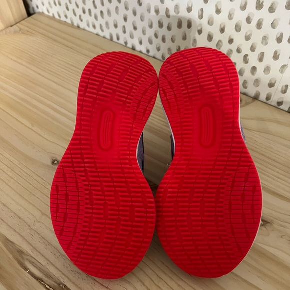 Adidas Kids' Purple and Pink Sneakers - Picture 5 of 6